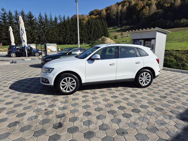 Audi - Q5 - 2.0 TDI