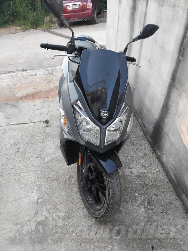 SYM - 125