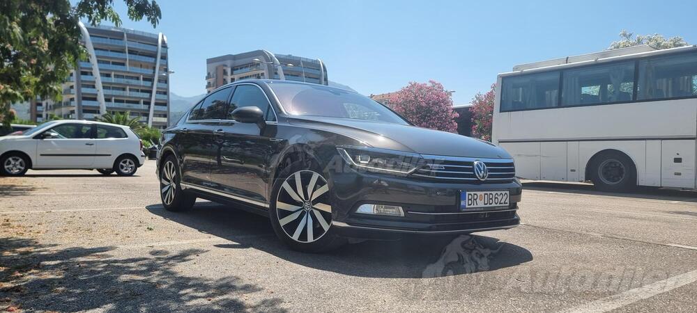 Volkswagen - Passat - 2.0 TDI