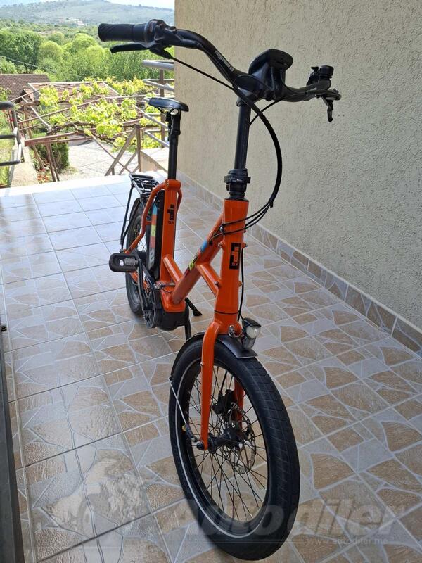 City Bike - izy el.biciklo