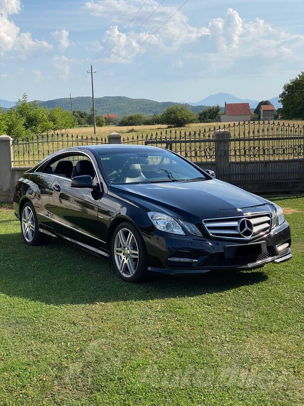 Mercedes Benz - E 200 - 1.8