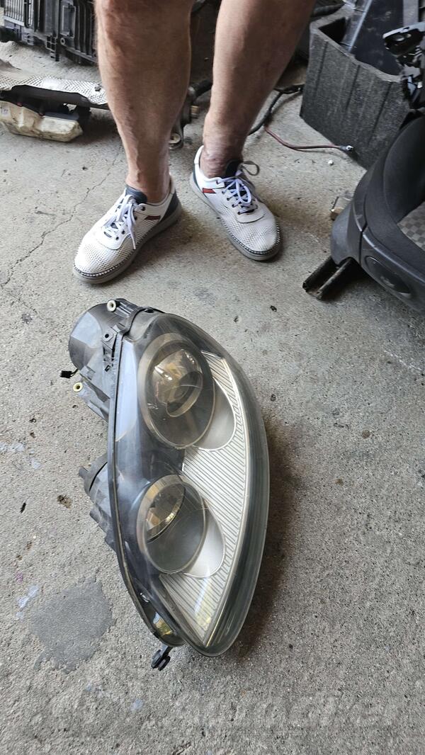 Oba fara za Volkswagen - Golf 5    - 2007