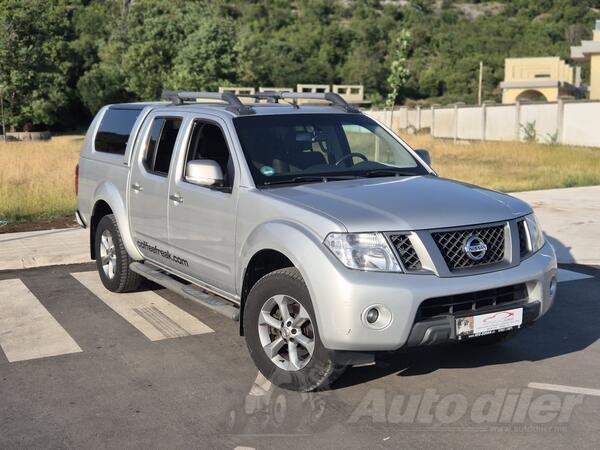 Nissan - Navara - 2.5 DCI 4xr
