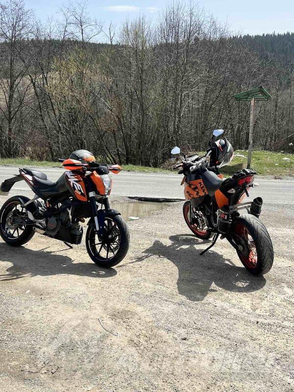KTM - 200 duke