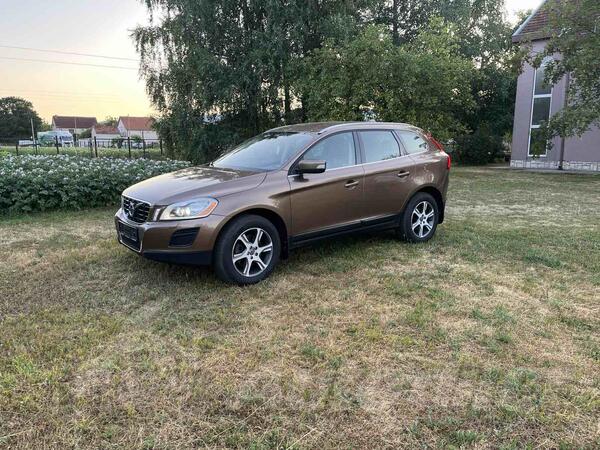 Volvo - XC 60 - 2.4