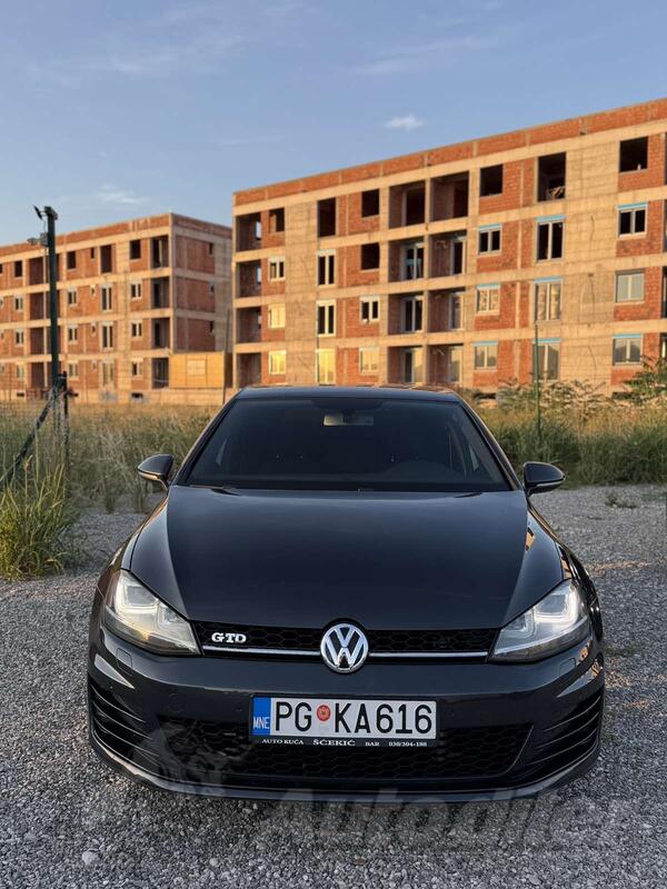 Volkswagen - Golf 7 - 2.0