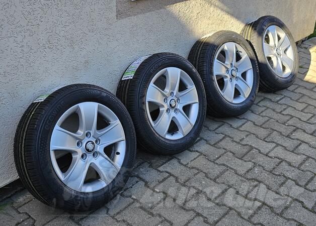 Fabričke felne i KUMHO-ECOWING ES31 gume
