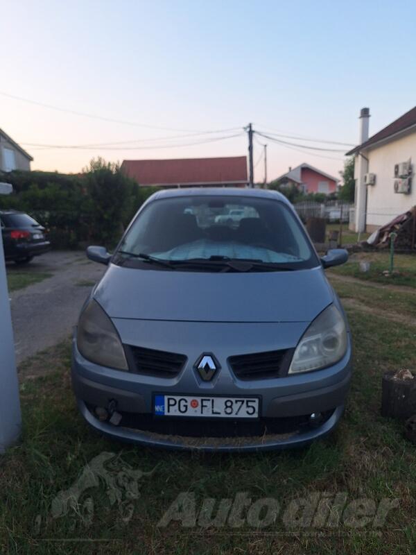 Renault - Grand Scenic - 1.5 dci