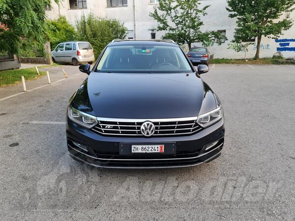 Volkswagen - Passat - 2.0 TDI bluemotion R-line