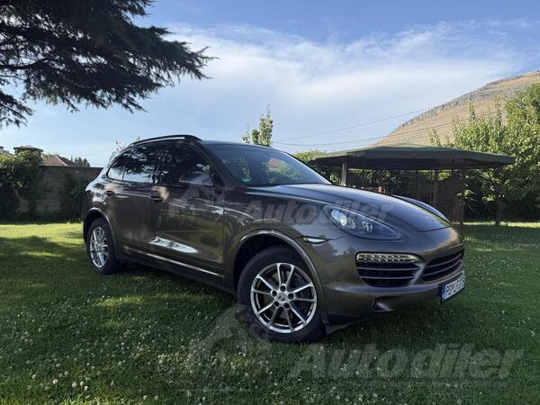 Porsche - Cayenne - 3.0 V6 TDI