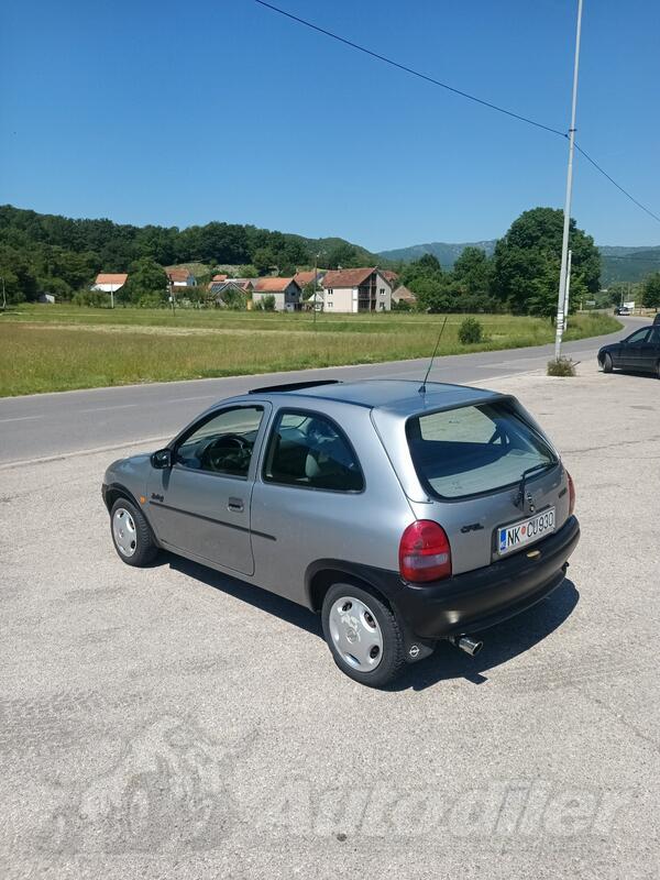 Opel - Corsa - 1.2