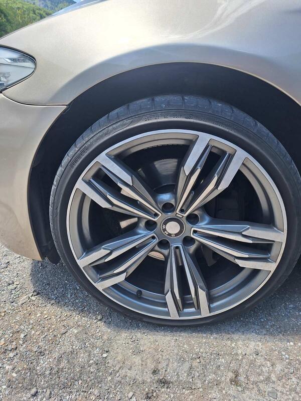 Fabričke felne i Pireli gume