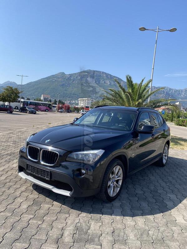BMW - X1 - XDrive 2.0