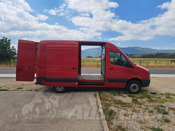 Volkswagen - CRAFTER