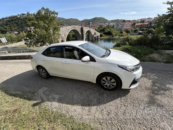 Toyota - Corolla - 1.4 D4D