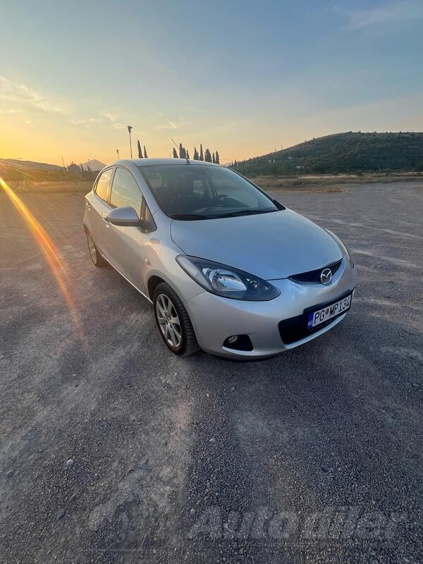 Mazda - 2 - 1.3