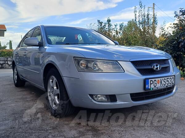Hyundai - Sonata - 20 CRDI