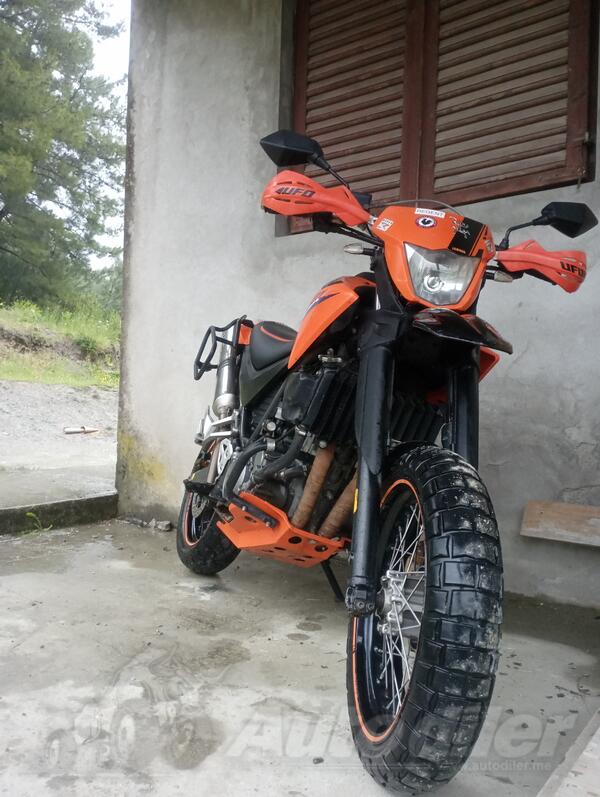 Yamaha - xt660x