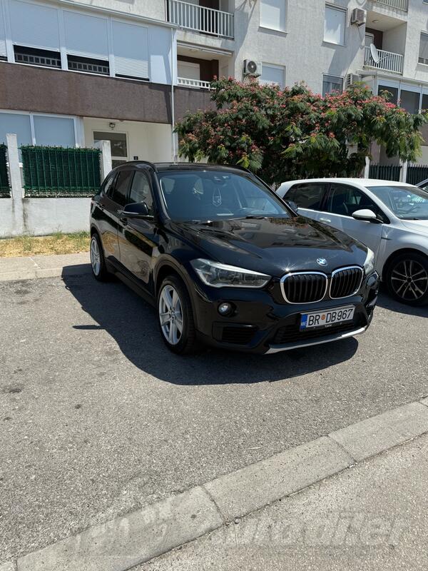 BMW - X1