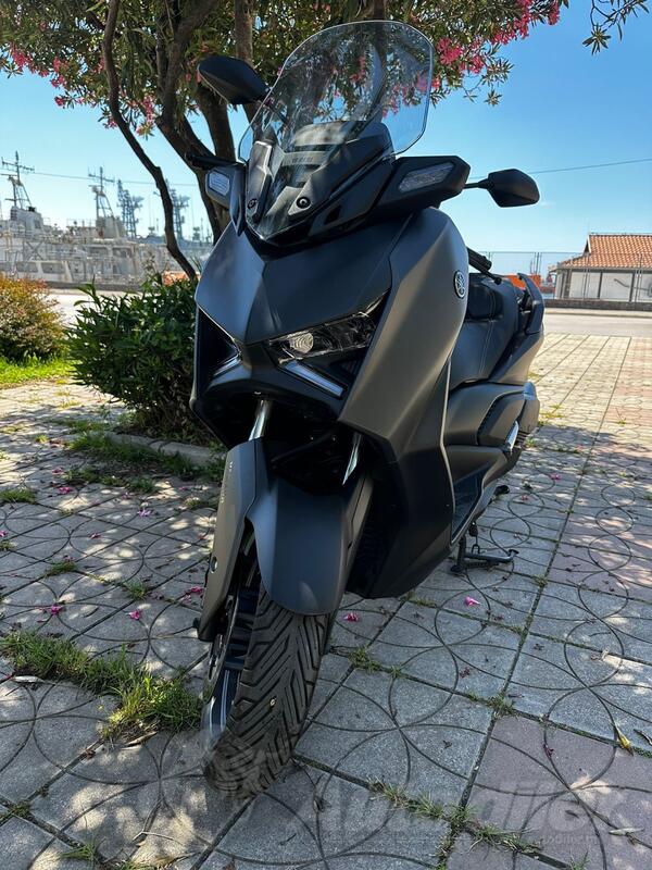 Yamaha - X Max
