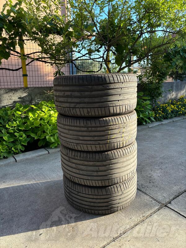 Michelin - Pilot Sport 4 suv uže-šire - Ljetnja guma