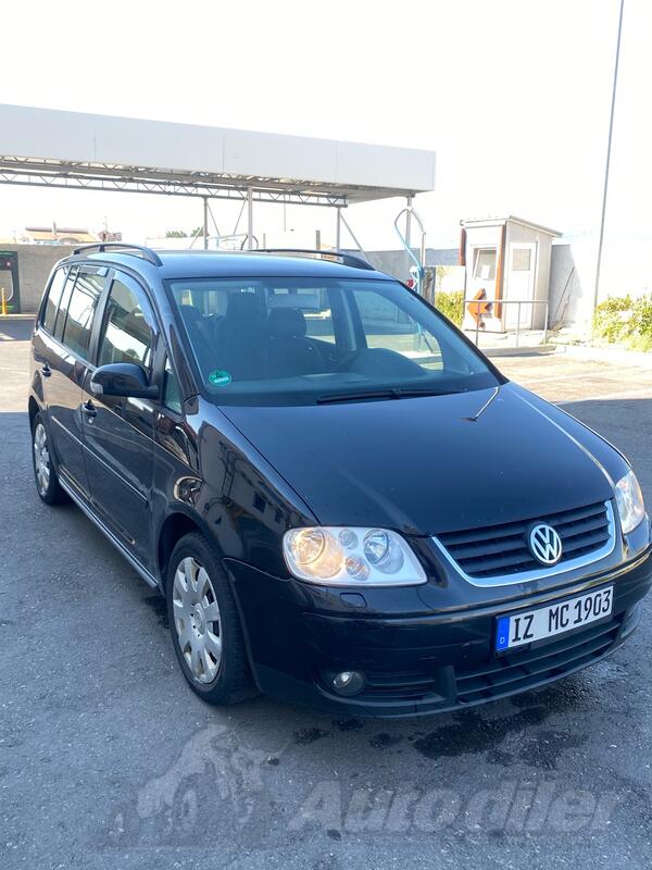 Volkswagen - Touran - 2.0