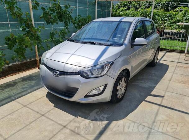 Hyundai - i20 - 1.1 CRDI