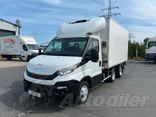 Iveco - 35C18 Maxicargo