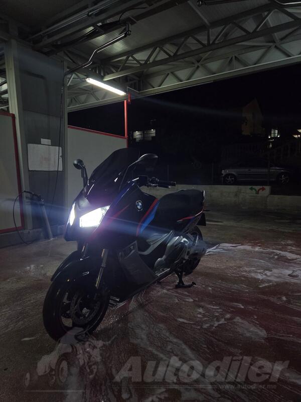 BMW - c600
