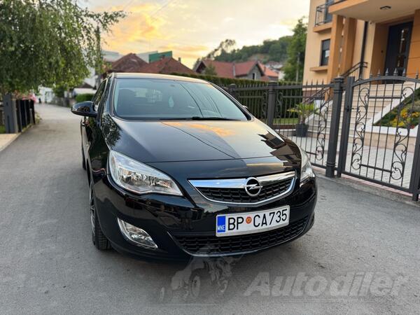 Opel - Astra - 1.3 CDTI