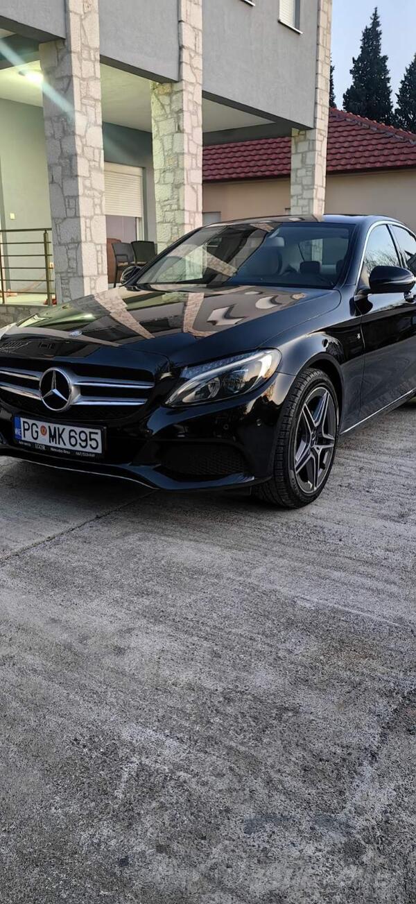 Mercedes Benz - C 220 - C 220 D