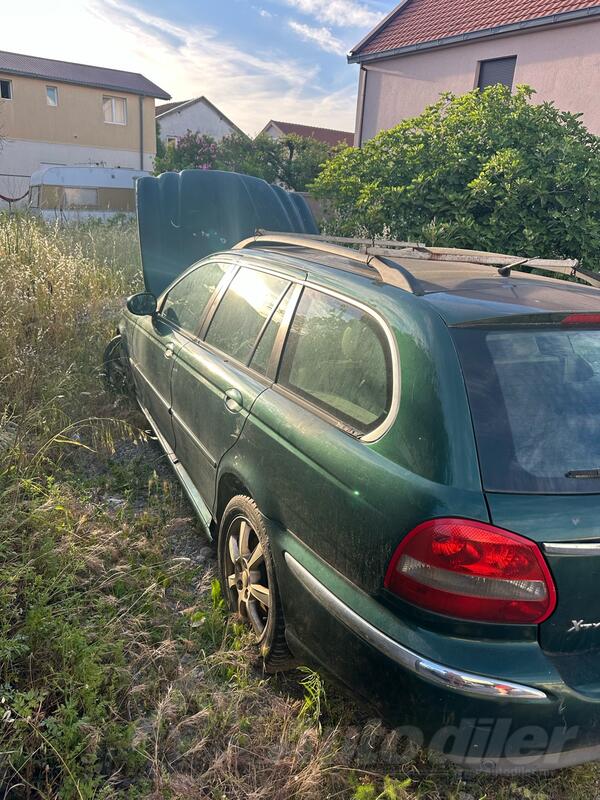 Jaguar - X-Type - 2.0