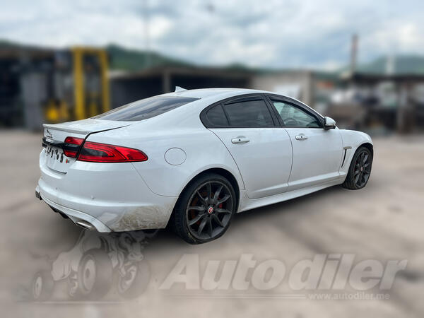 U djelovima Jaguar - XF 3.0
