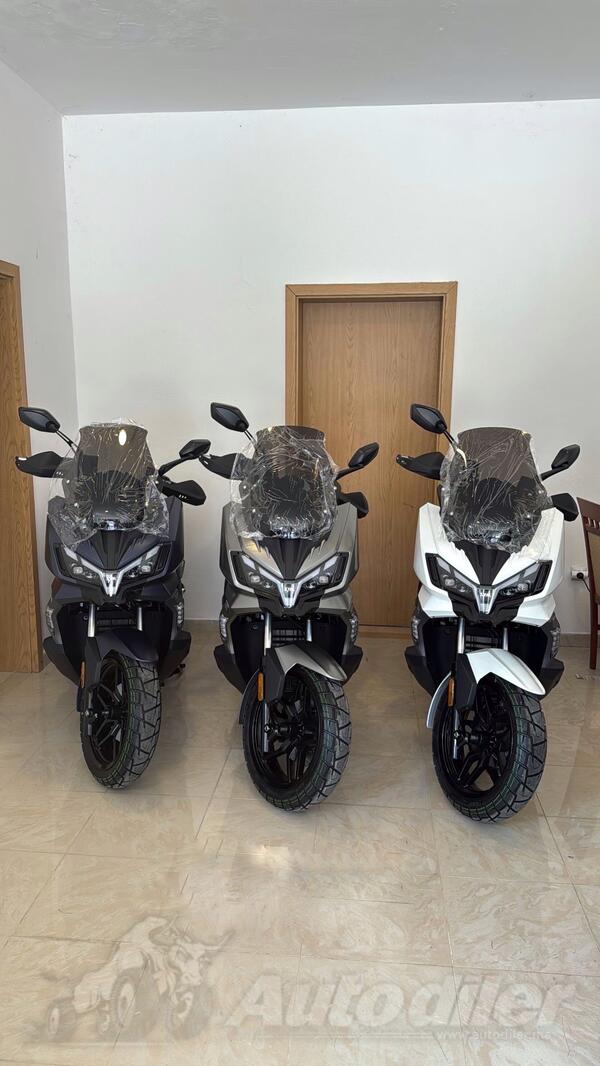 SYM - ADX 300