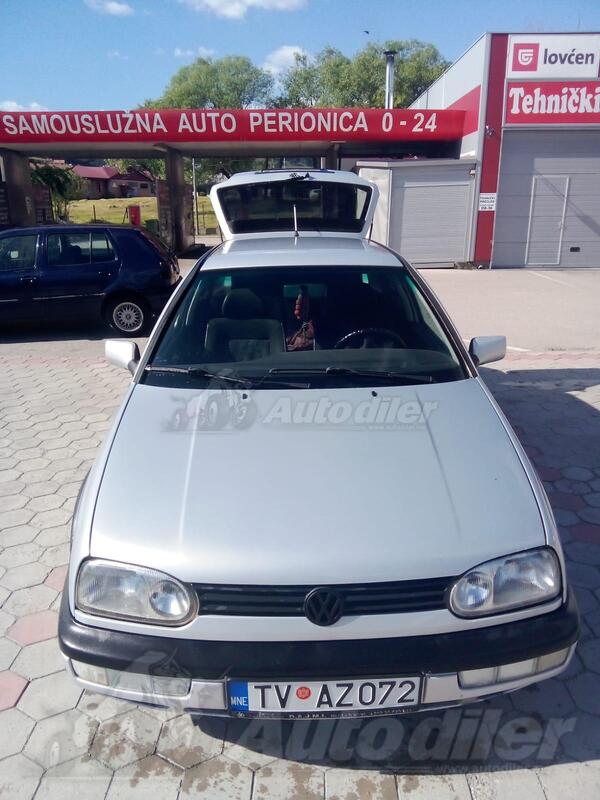 Volkswagen - Golf 3 - 1.6 GT