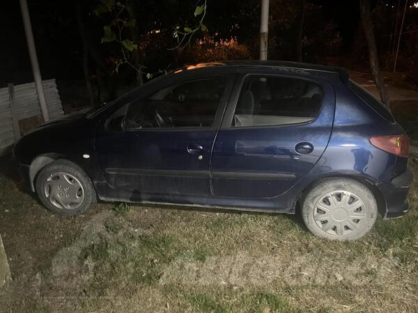 Peugeot - 206 - 1.4hd