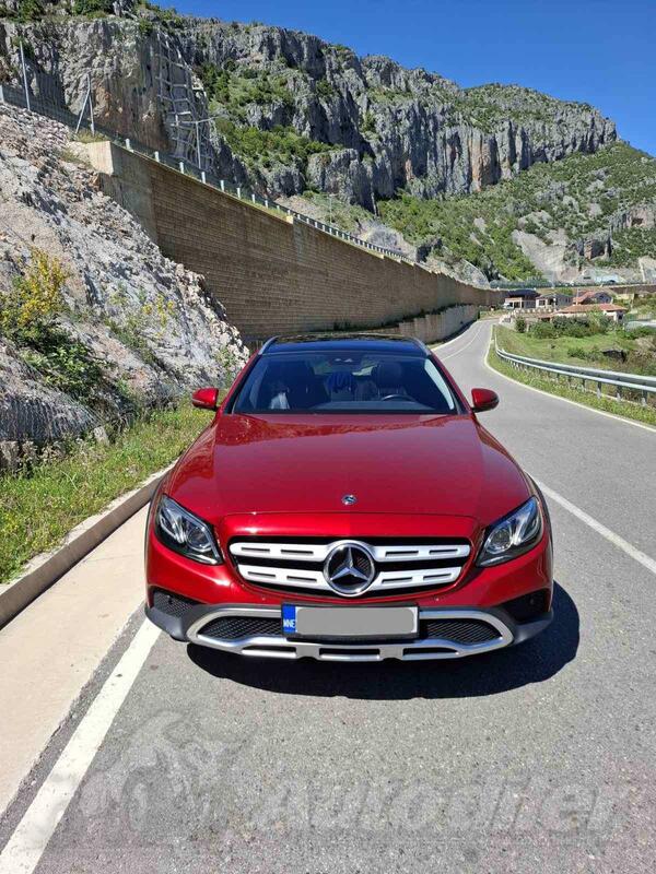 Mercedes Benz - E 220 - 4MATIC All-Terrain
