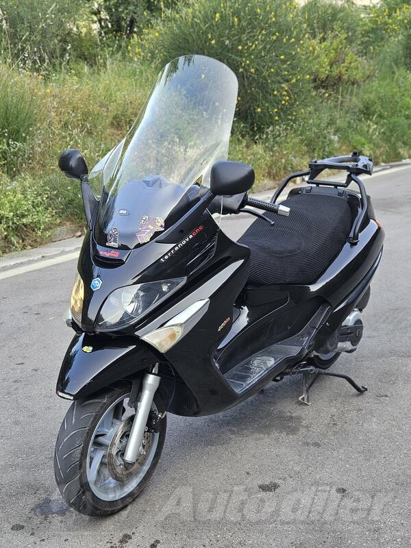Piaggio - X EVO 400ie