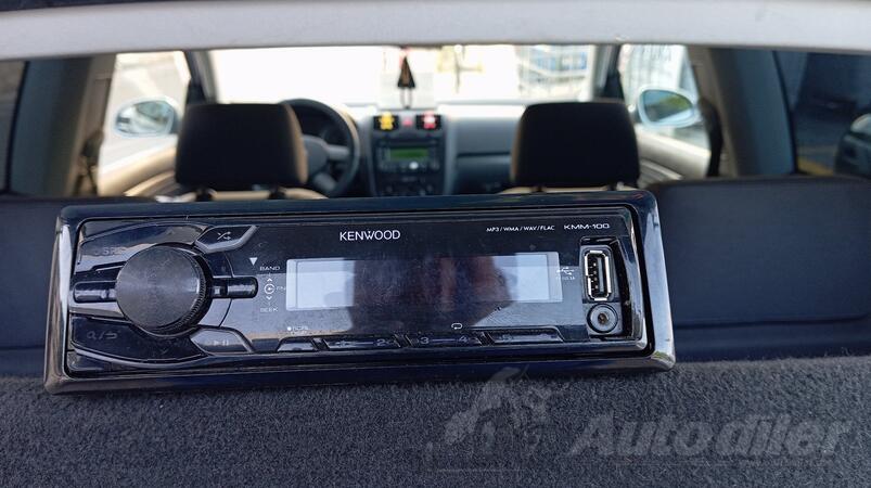 CD / DVD / MC / Radio player