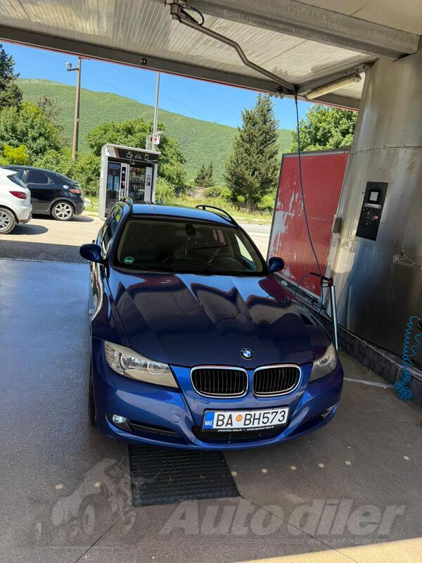 BMW - 320 - 2.0 d