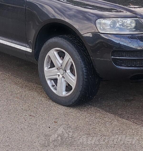 Fabričke felne i 18" TOUAREG gume