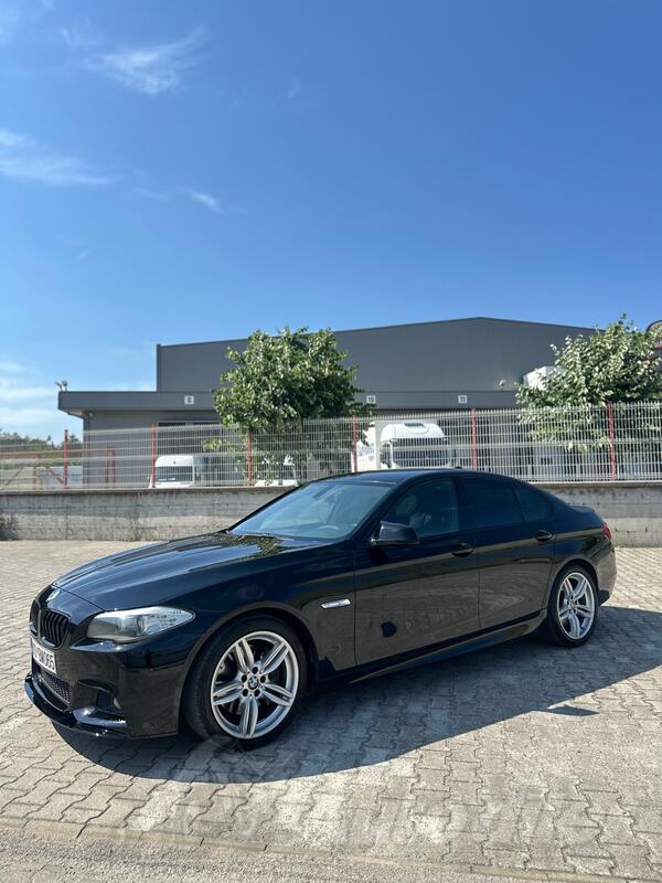 BMW - 525 - D