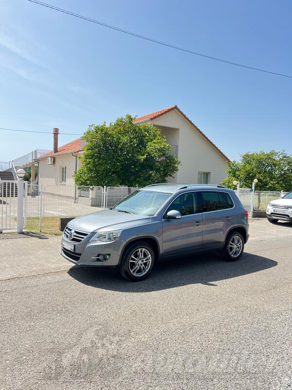Volkswagen - Tiguan - 2.0 TDI BLUEMOTION