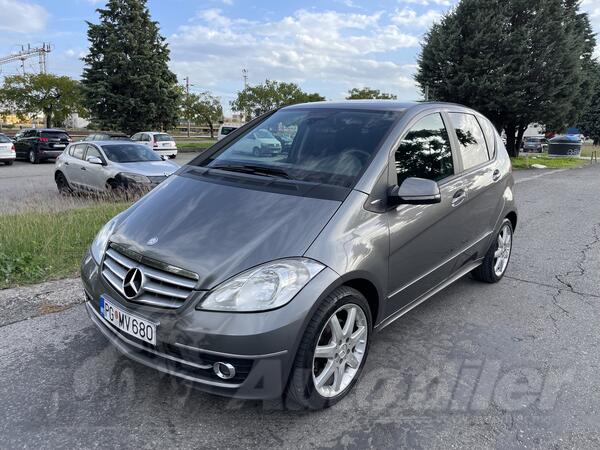 Mercedes Benz - A 200 - A200 CDI ELEGANCE