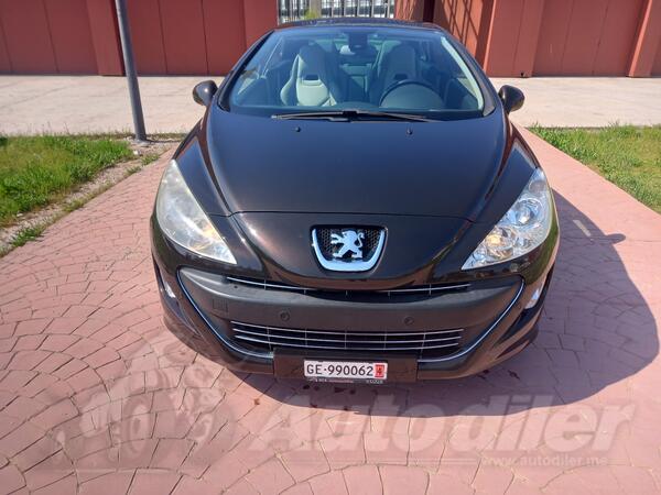 Peugeot - 308