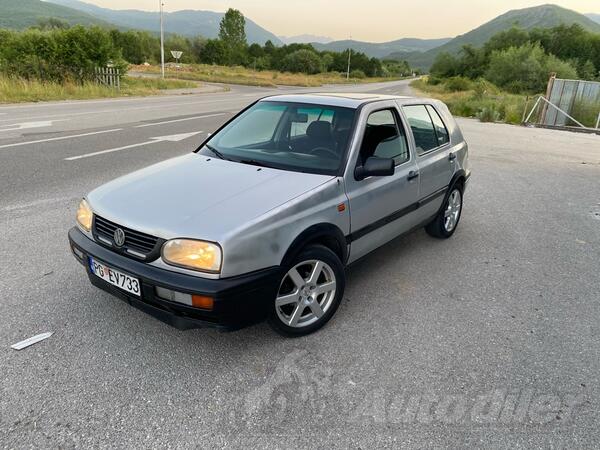 Volkswagen - Golf 3 - 1.9