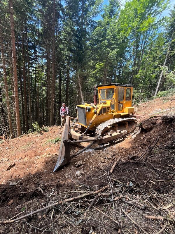 14. oktobar - Bulduzer 140