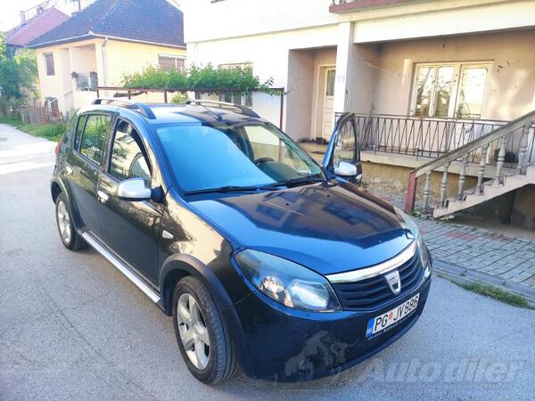 Dacia - Stepway - 1.5 DCI