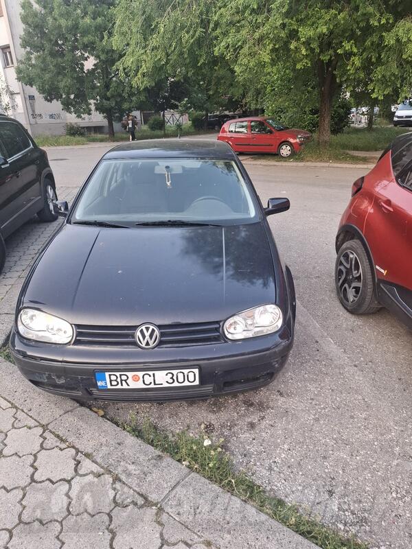 Volkswagen - Golf 4 - 1.4