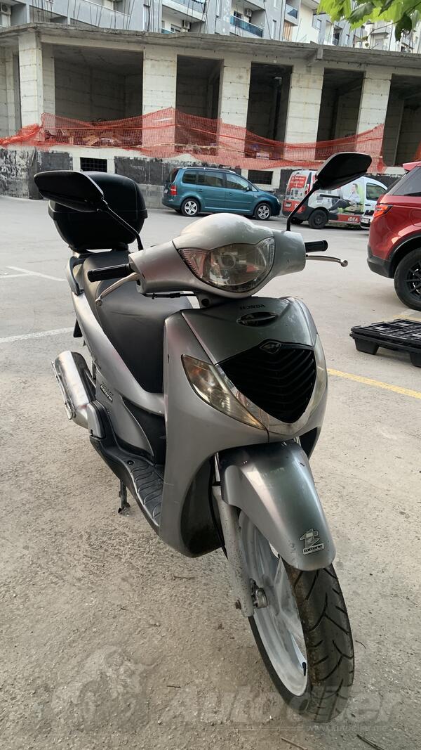 Honda - HONDA SH 150i